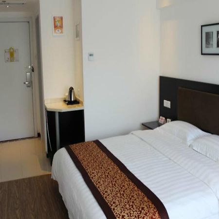 Super 8 Hotel Chaoyang Park South Dongfeng Road Pekin Zewnętrze zdjęcie